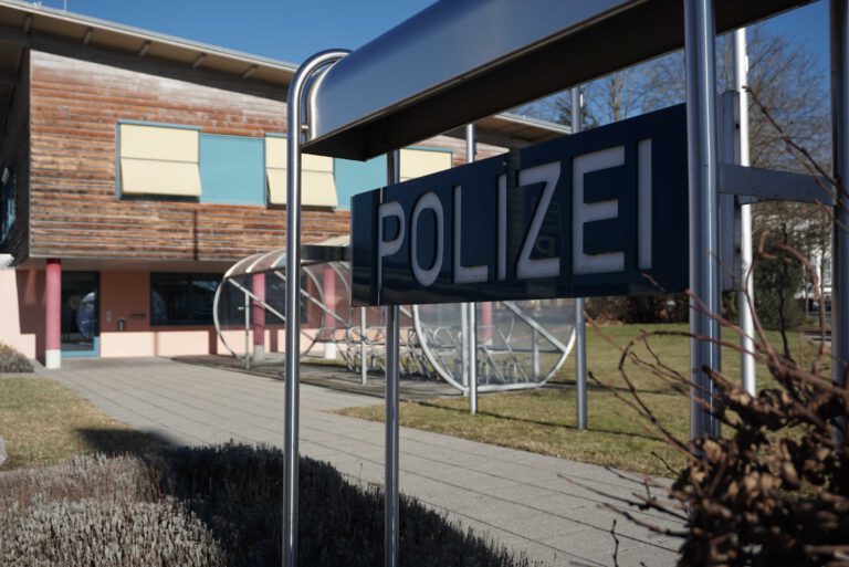 Zuernstein Polizeiinspektion 01 768x513