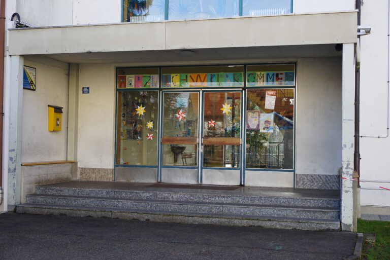 Grundschule Weidach 01 768x513