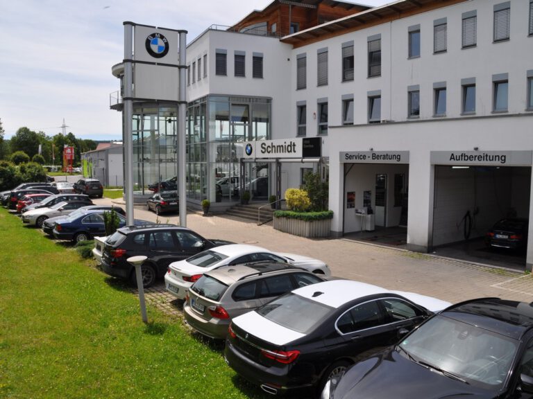 Autohaus Michael Schmidt Wolfratshausen Werkstatt 768x576